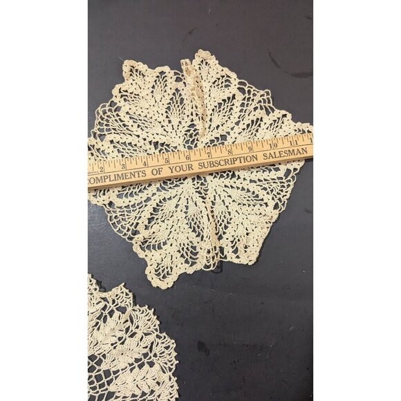 Vintage Handmade Crochet Doilies Set Of 2 beige - Picture 5 of 5